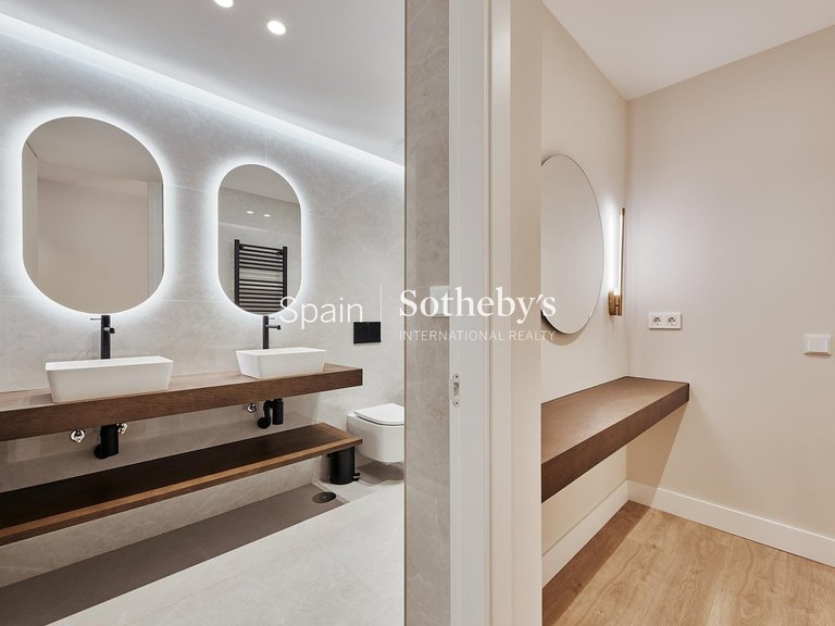 Apartment for Sale in Madrid, Madrid 35