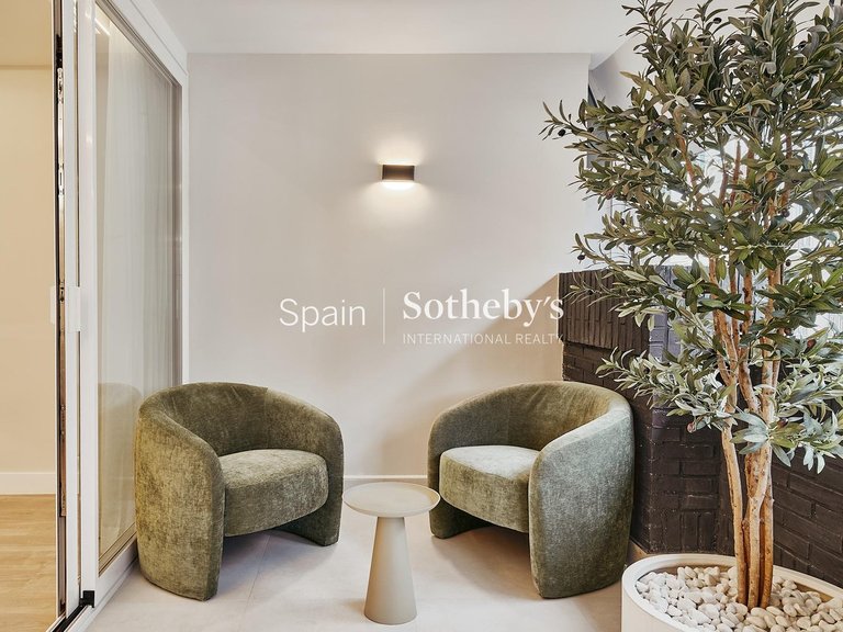 Apartment for Sale in Madrid, Madrid 17