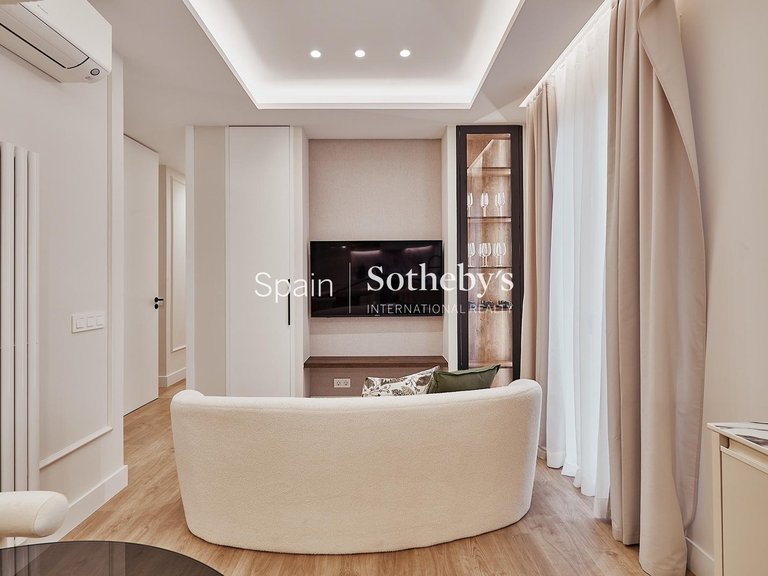 Apartment for Sale in Madrid, Madrid 21