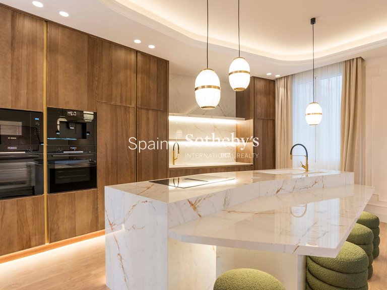 Apartment for Sale in Madrid, Madrid 12