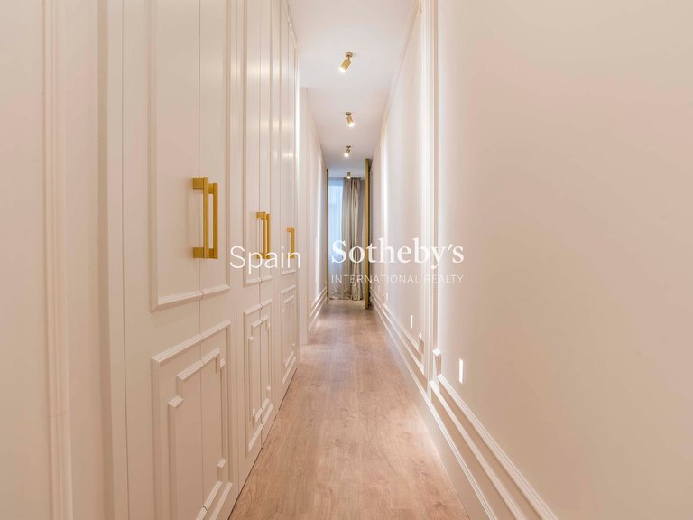 Apartment for Sale in Madrid, Madrid 25