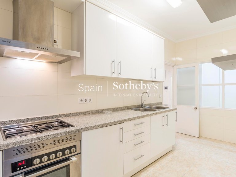 Apartment for Rent in Madrid, Madrid 9
