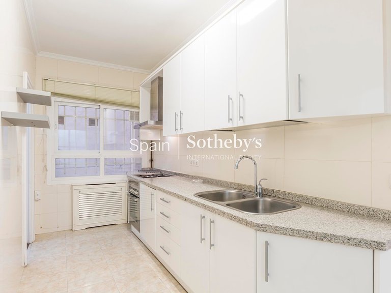 Apartment for Rent in Madrid, Madrid 10