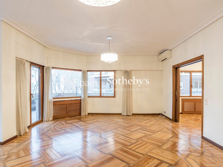 Apartment for Rent in Madrid, Madrid 39