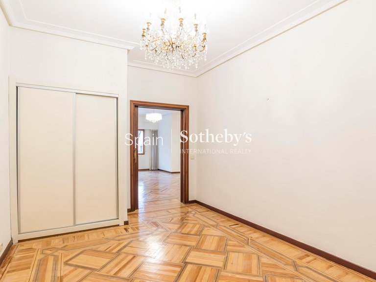 Apartment for Rent in Madrid, Madrid 37