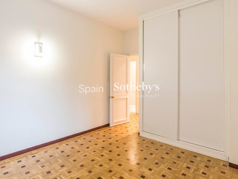 Apartment for Rent in Madrid, Madrid 34
