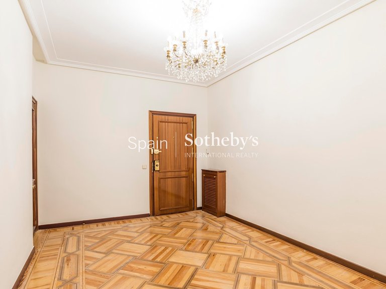 Apartment for Rent in Madrid, Madrid 28