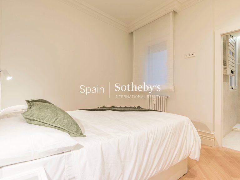Apartment for Sale in Madrid, Madrid 33