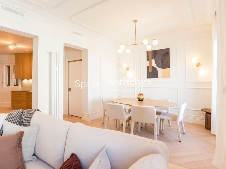 Apartment for Sale in Madrid, Madrid 3