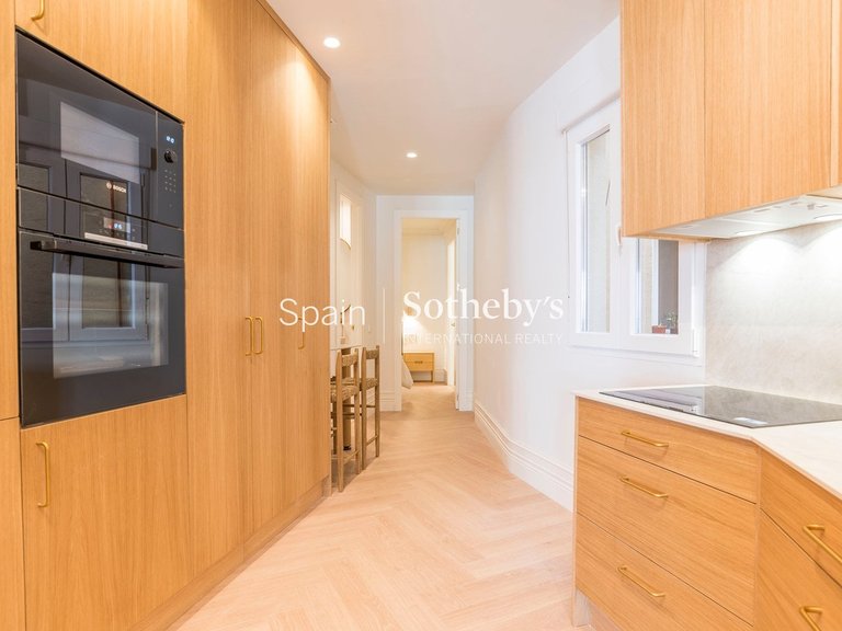 Apartment for Sale in Madrid, Madrid 14