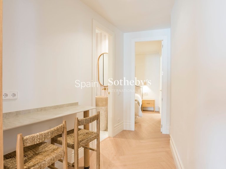 Apartment for Sale in Madrid, Madrid 19