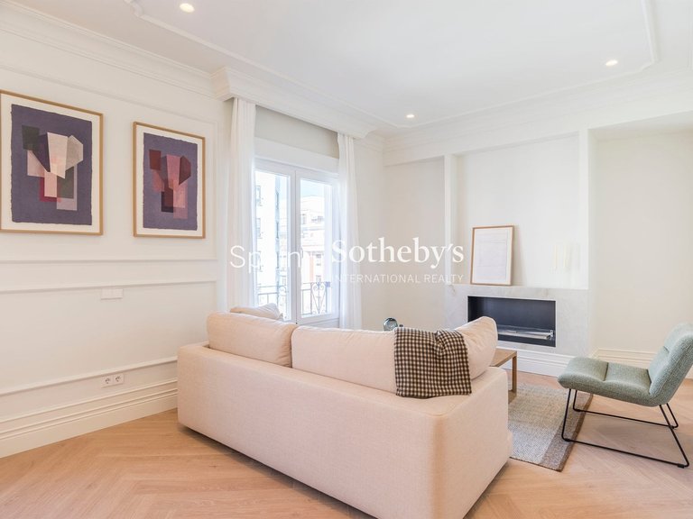 Apartment for Sale in Madrid, Madrid 9