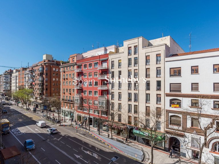 Apartment for Sale in Madrid, Madrid 39