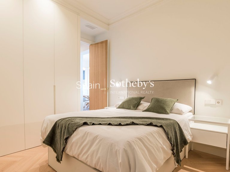 Apartment for Sale in Madrid, Madrid 32