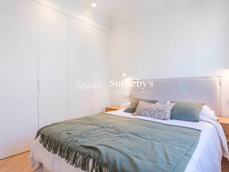 Apartment for Sale in Madrid, Madrid 27