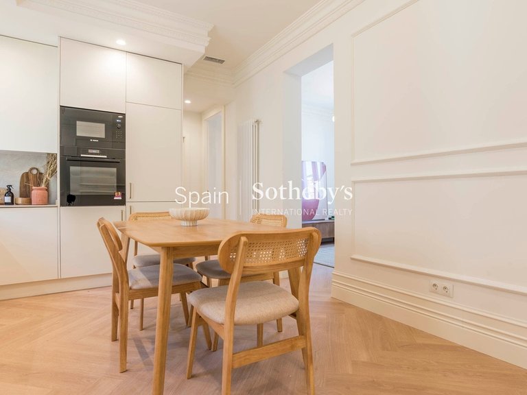 Apartment for Sale in Madrid, Madrid 10