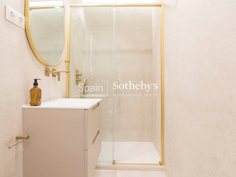 Apartment for Sale in Madrid, Madrid 29
