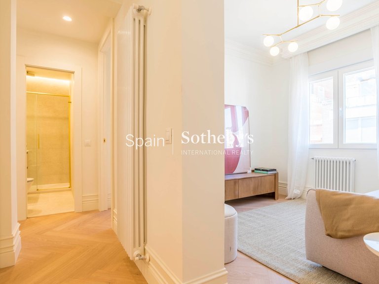 Apartment for Sale in Madrid, Madrid 30