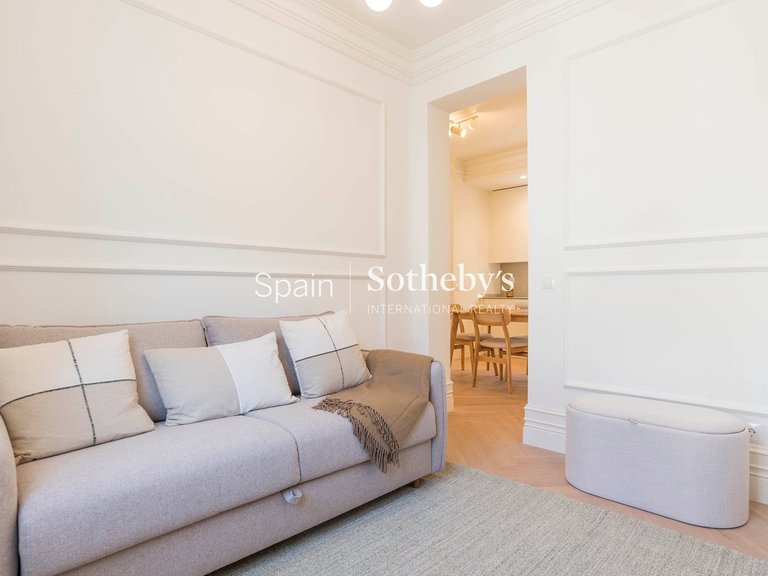 Apartment for Sale in Madrid, Madrid 2
