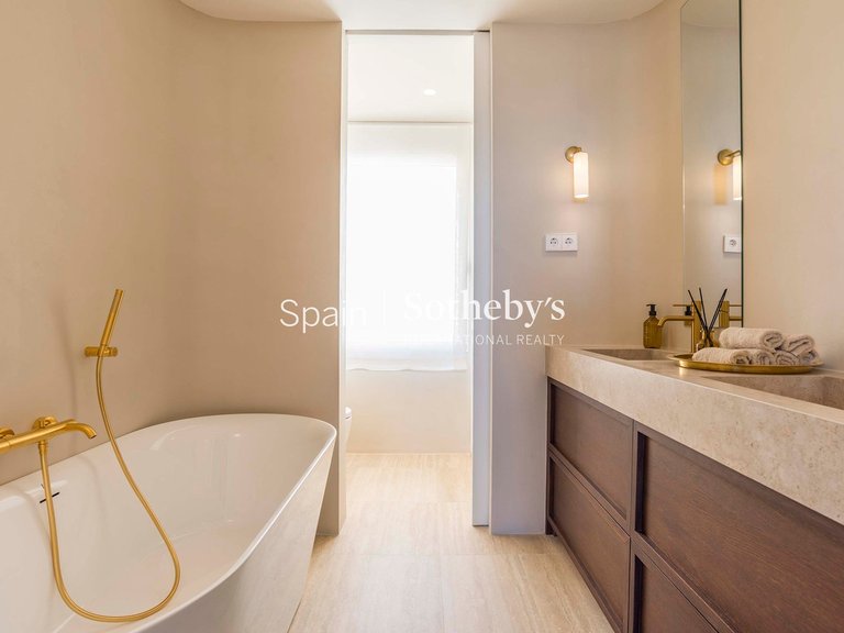 Apartment for Sale in Madrid, Madrid 30