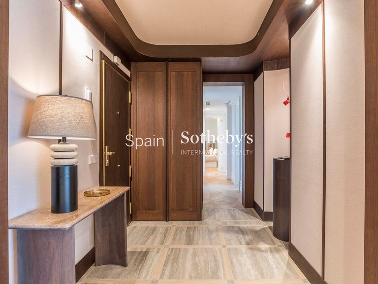 Apartment for Sale in Madrid, Madrid 40