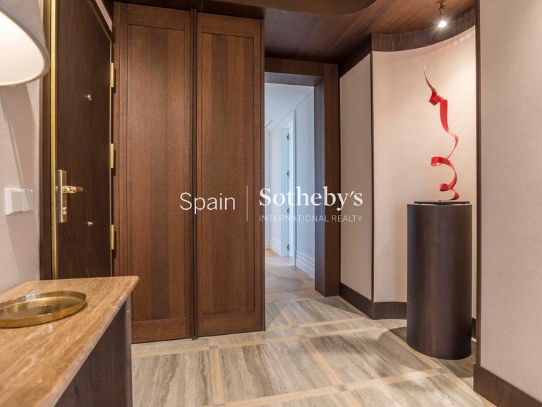 Apartment for Sale in Madrid, Madrid 6