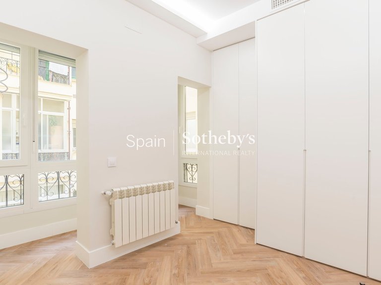 Apartment for Sale in Madrid, Madrid 33