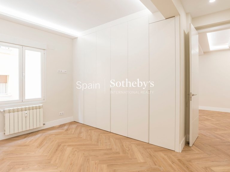 Apartment for Sale in Madrid, Madrid 7