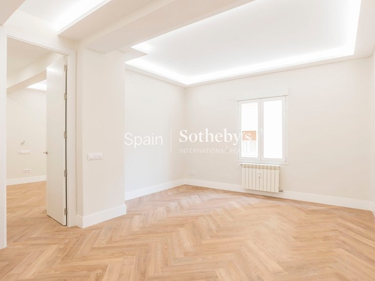 Apartment for Sale in Madrid, Madrid 15