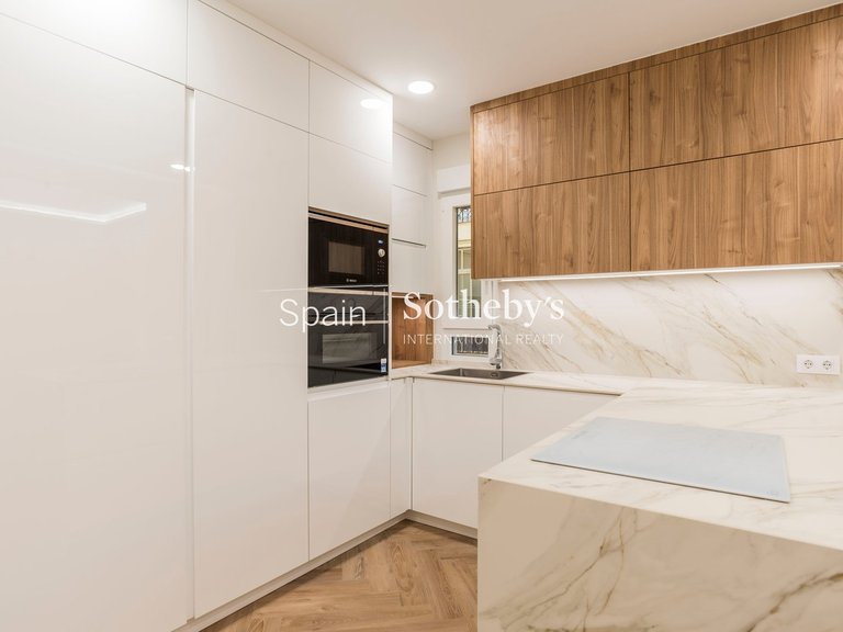 Apartment for Sale in Madrid, Madrid 23