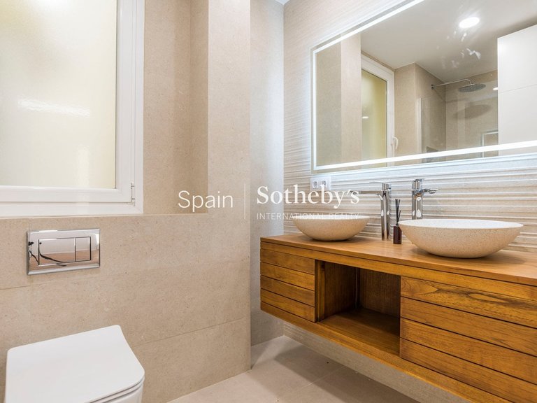 Apartment for Sale in Madrid, Madrid 9