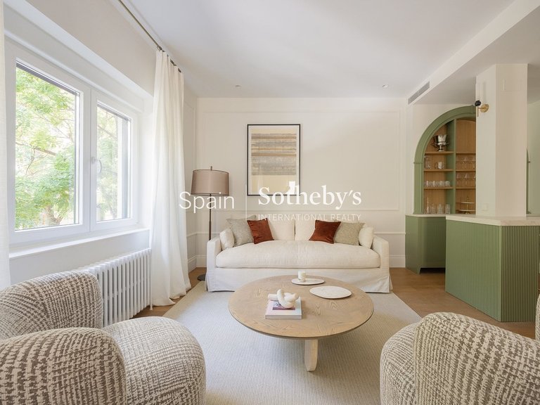 Apartment for Sale in Madrid, Madrid 11