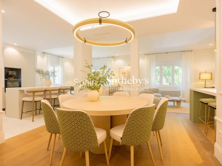 Apartment for Sale in Madrid, Madrid 2