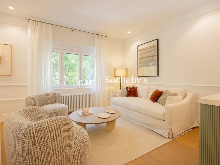 Apartment for Sale in Madrid, Madrid 14