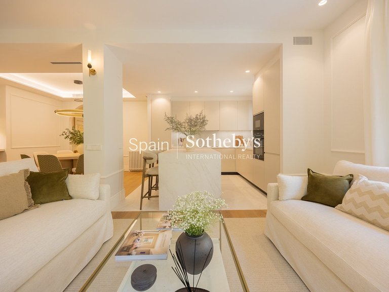 Apartment for Sale in Madrid, Madrid 3