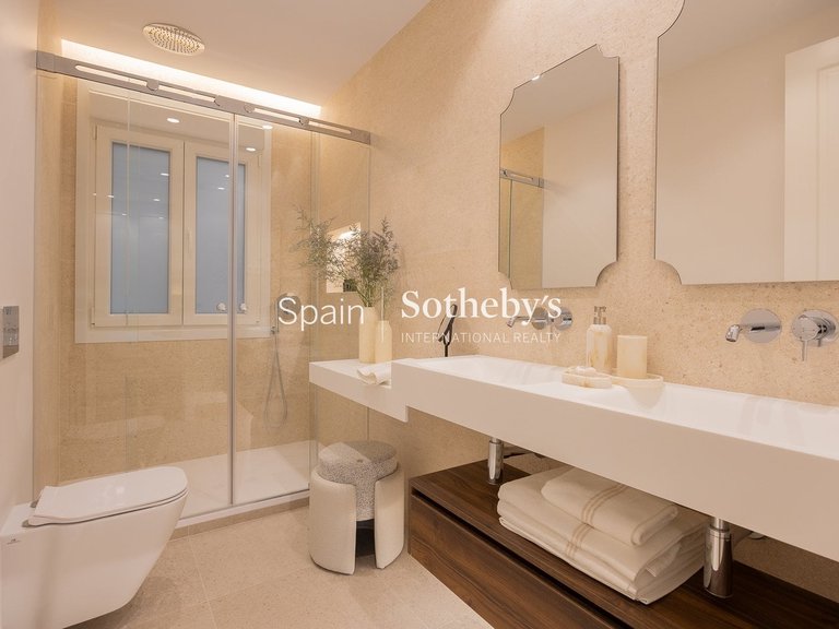 Apartment for Sale in Madrid, Madrid 30