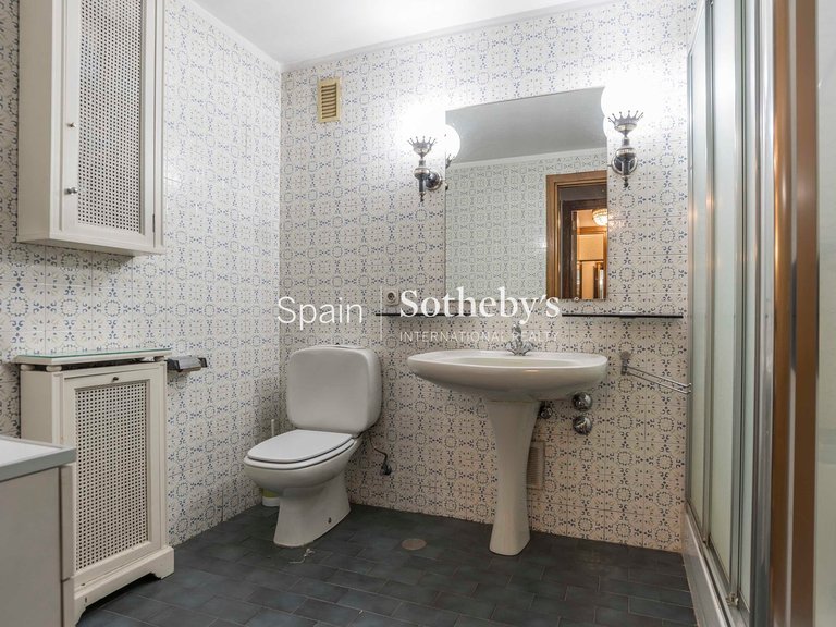 Apartment for Sale in Madrid, Madrid 26