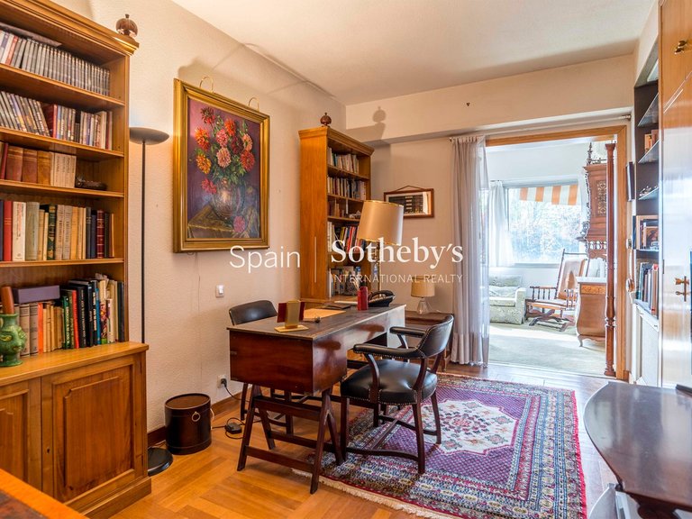 Apartment for Sale in Madrid, Madrid 10