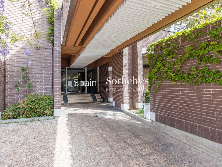 Apartment for Sale in Madrid, Madrid 36