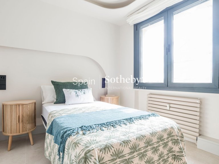 Apartment for Sale in Madrid, Madrid 36
