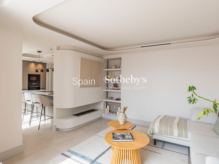 Apartment for Sale in Madrid, Madrid 18