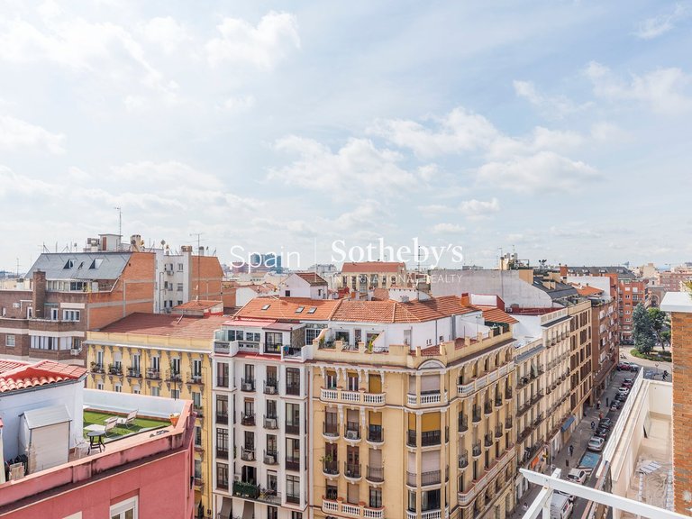 Apartment for Sale in Madrid, Madrid 43