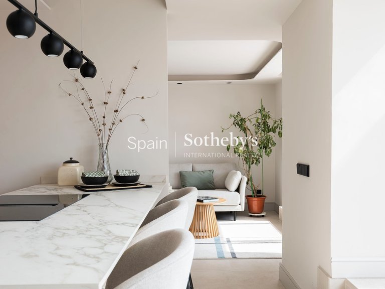 Apartment for Sale in Madrid, Madrid 11