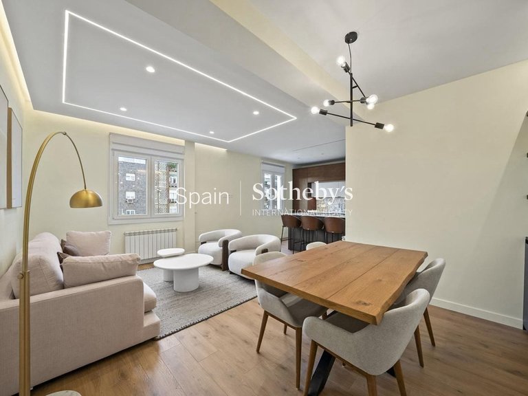 Apartment for Sale in Madrid, Madrid 1