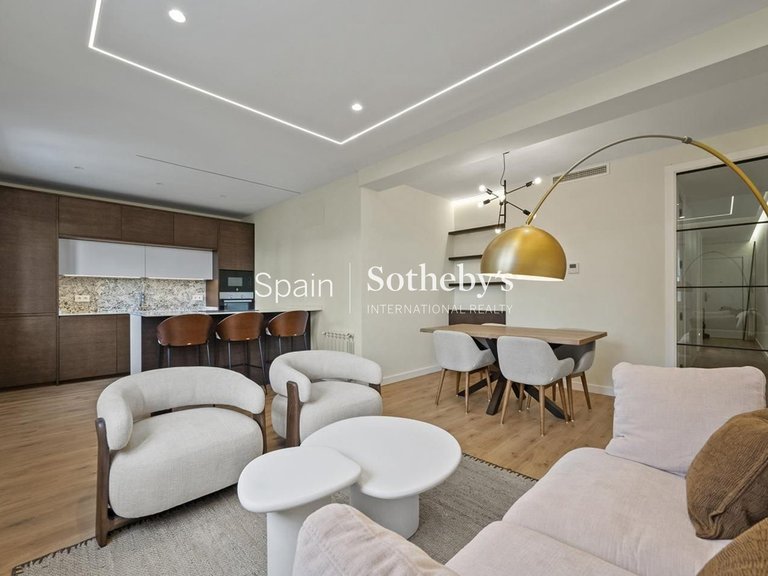 Apartment for Sale in Madrid, Madrid 2