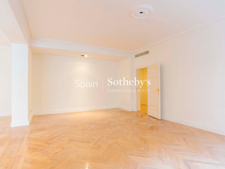 Apartment for Rent in Madrid, Madrid 33