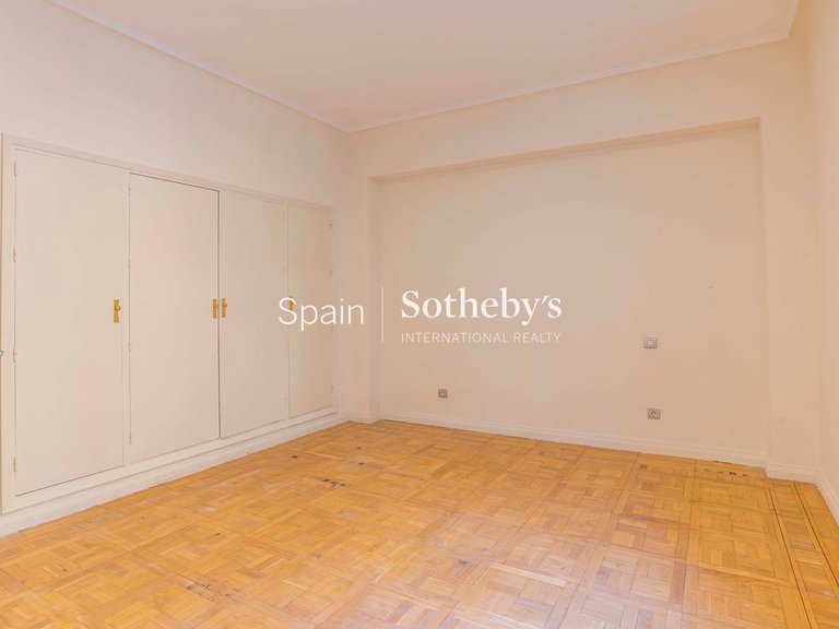 Apartment for Rent in Madrid, Madrid 13