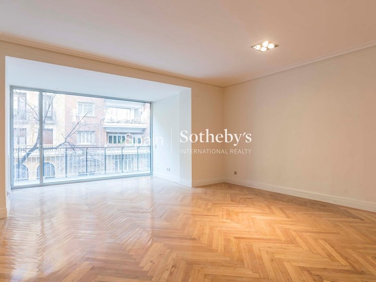 Apartment for Rent in Madrid, Madrid 2