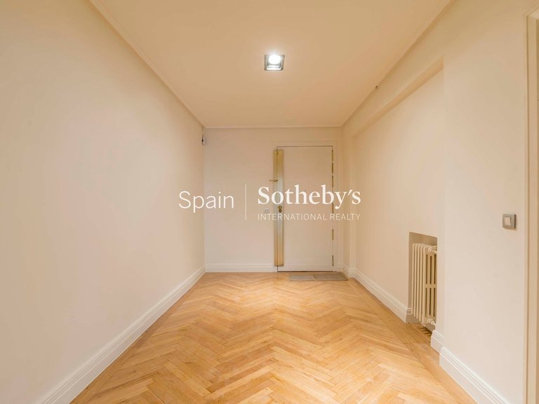 Apartment for Rent in Madrid, Madrid 26