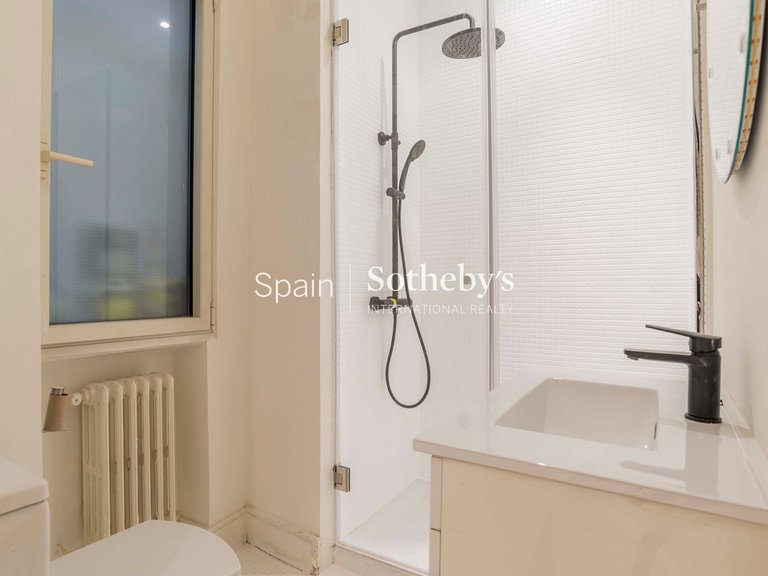 Apartment for Rent in Madrid, Madrid 27
